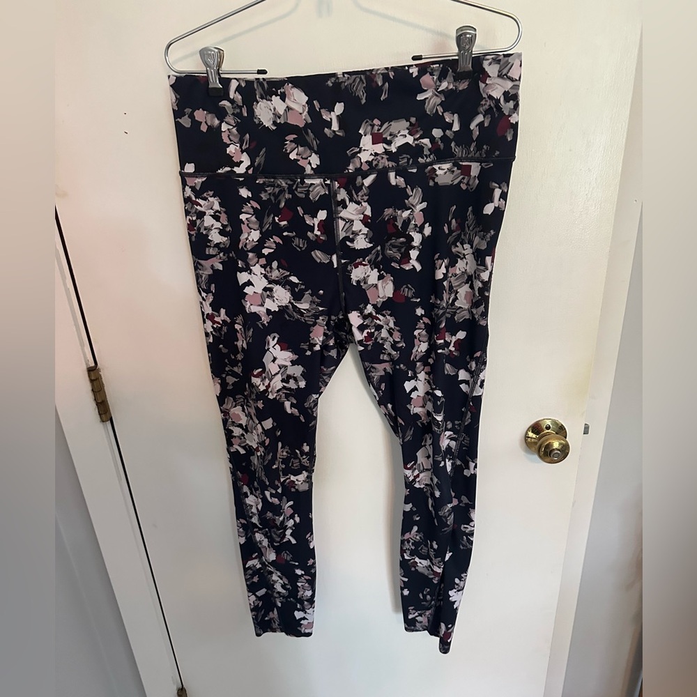 Athleta Floral Leggings | Large